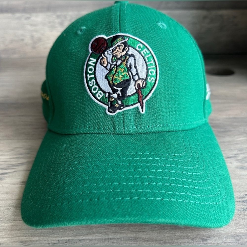 Celtics New Era Fitted Cap Mens Large Green EUC
